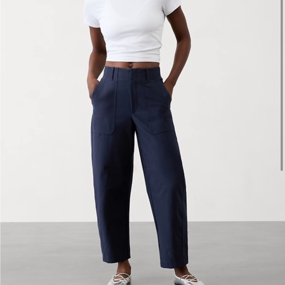 Athleta Skyline High Rise Barrel Leg Pant